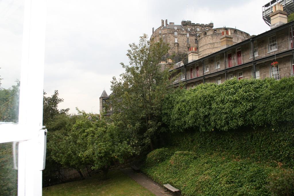 Grassmarket Studio Единбург Номер фото